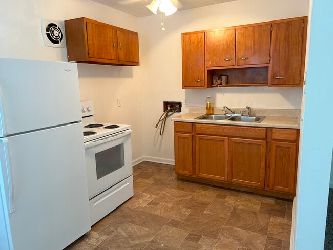 2503 Hermitage Way, Unit # 3