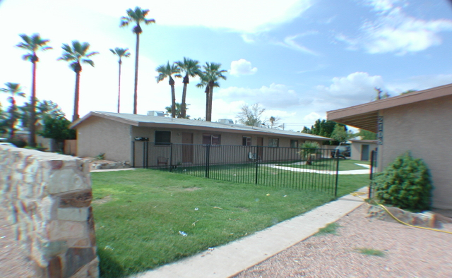 Heatherbrae Triplexes in Phoenix, AZ - Foto de edificio