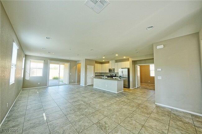 2324 Rivoli St in Henderson, NV - Building Photo - Building Photo