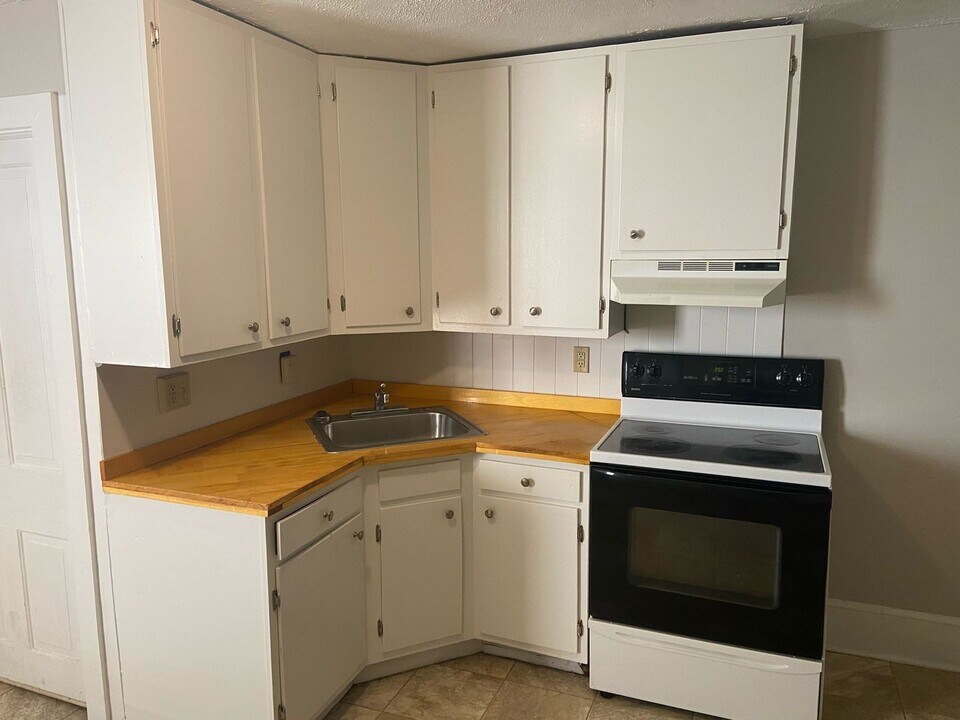 422 W Orange St-Unit -C in Lancaster, PA - Foto de edificio