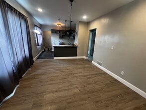 14016 Pinewood St in Detroit, MI - Building Photo - Building Photo