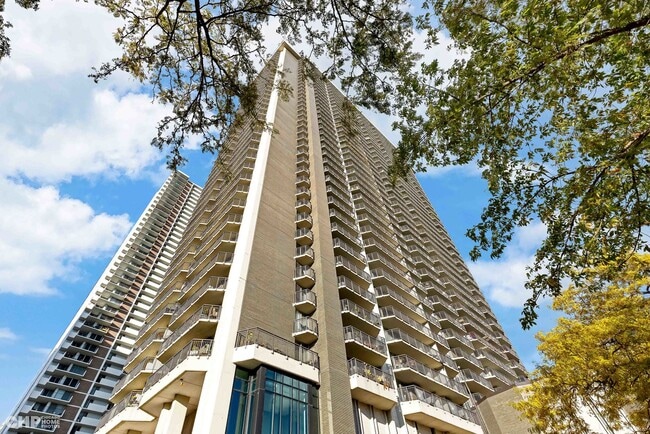 property at 6007 N Sheridan Rd