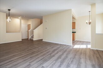 2306 Reflections Dr in Aurora, IL - Building Photo - Building Photo