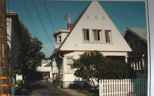 315 Catalpa St in San Mateo, CA - Building Photo