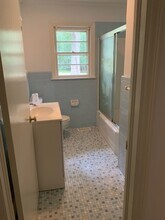 103 Gail Ct in Carrboro, NC - Building Photo - Building Photo