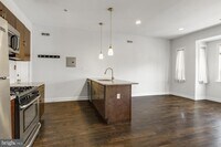 1616 Fairmount Ave photo'