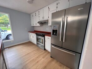 4812 Bentwood Dr in Oakwood, GA - Building Photo - Building Photo