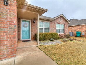 2536 Canyon Creek Dr in Oklahoma City, OK - Building Photo - Building Photo