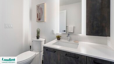 632 Howard Rd SE, Unit 532 in Washington, DC - Building Photo - Building Photo