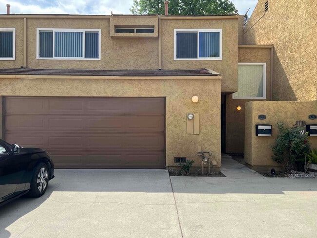 property at 4791 Carmonita Ln