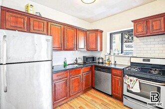 1296 Myrtle Ave in Brooklyn, NY - Building Photo - Building Photo