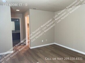 123 Adobe Ct in Lodi, CA - Building Photo - Building Photo
