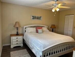 3887 59th Ave W, Unit Mirror Lake in Bradenton, FL - Building Photo - Building Photo