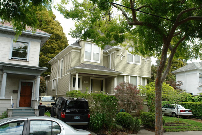 2941 Harper St in Berkeley, CA - Foto de edificio - Building Photo