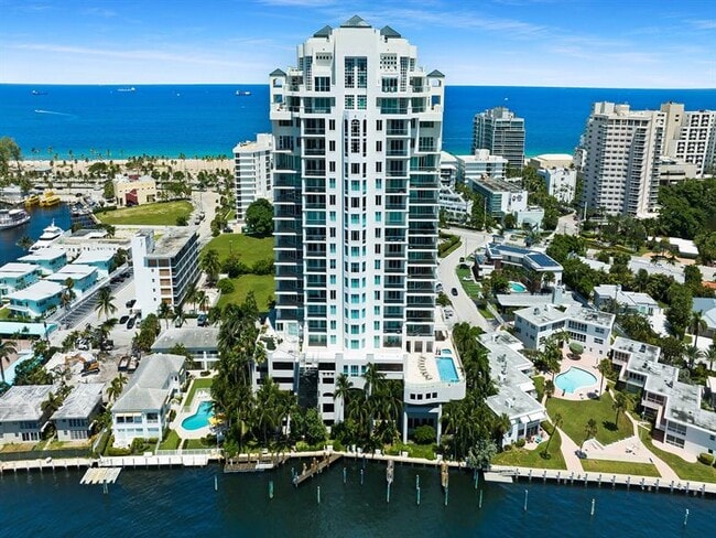 property at 3055 Harbor Dr