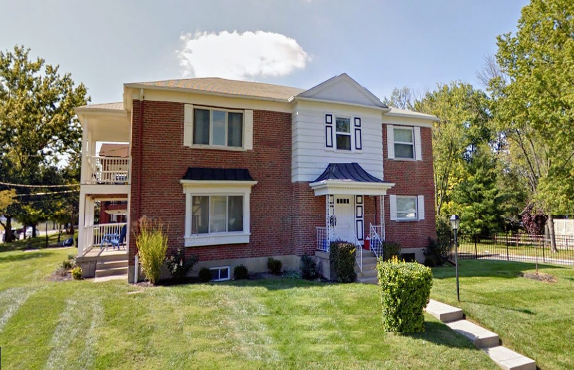 4096 Longford Dr in Cincinnati, OH - Foto de edificio