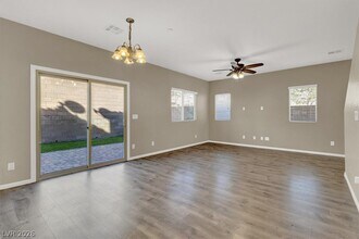 7609 Reveal Ct in Las Vegas, NV - Building Photo - Building Photo