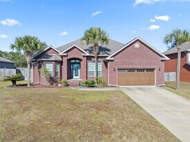 5973 Rustic Ridge Circle in Milton, FL - Building Photo