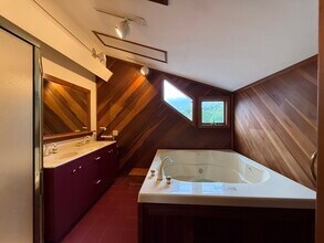 5 Cedar Hill Ter in Swampscott, MA - Building Photo - Building Photo