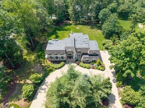 82 Jackson Dr in Cresskill, NJ - Building Photo - Building Photo