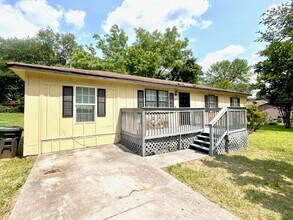 6302 Menifee Dr NW in Huntsville, AL - Building Photo - Building Photo
