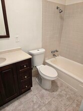 8917 NW 28th Dr, Unit C in Coral Springs, FL - Foto de edificio - Building Photo