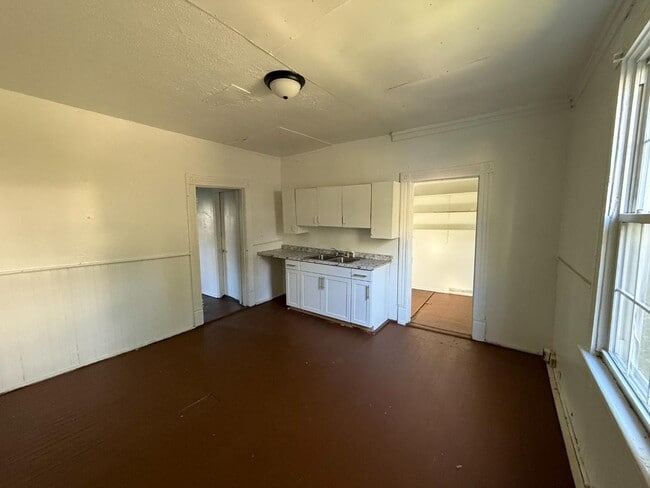 200 Wall St in Lynchburg, VA - Building Photo - Building Photo