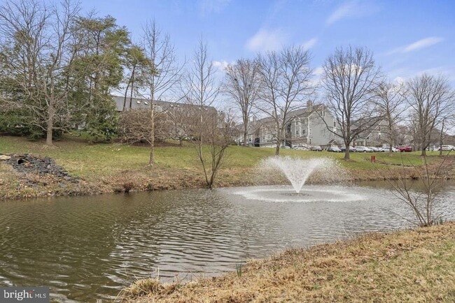 6009 Mersey Oaks Way in Alexandria, VA - Building Photo - Building Photo