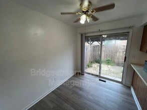 971 Taylorsview Dr in Vandalia, OH - Building Photo - Building Photo