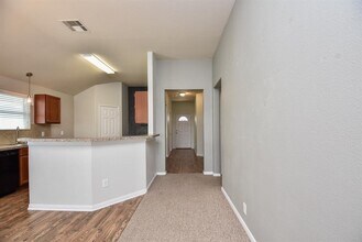 3102 Apple Dale Dr in Houston, TX - Building Photo - Building Photo