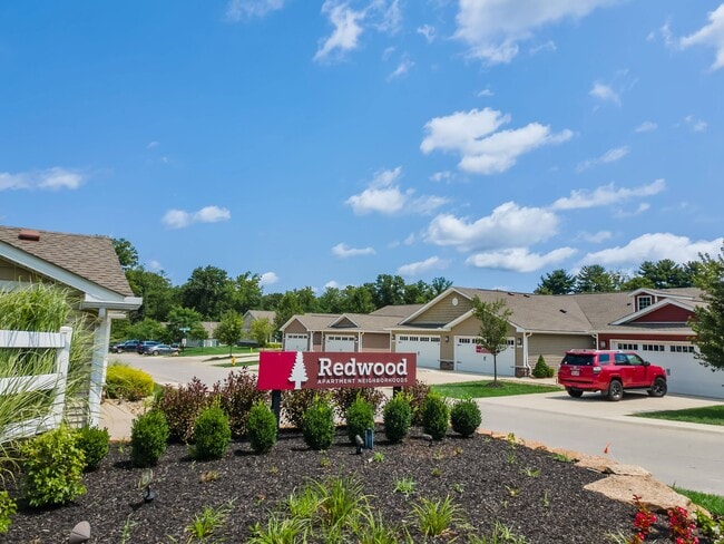 Redwood Newark in Newark, OH - Foto de edificio - Building Photo