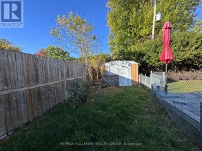 820B Willow Ave in Ottawa, ON - Building Photo - Building Photo