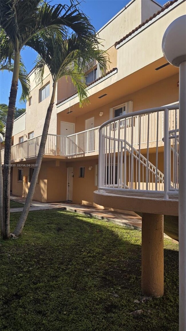 14905 SW 80th St in Miami, FL - Building Photo - Building Photo