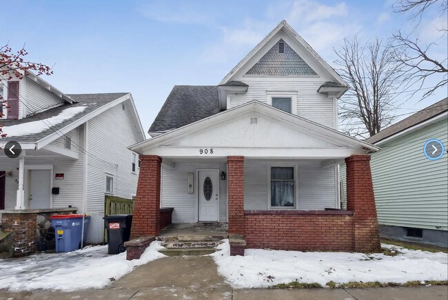 908 1st St NW, Unit 1 in Grand Rapids, MI - Building Photo - Building Photo