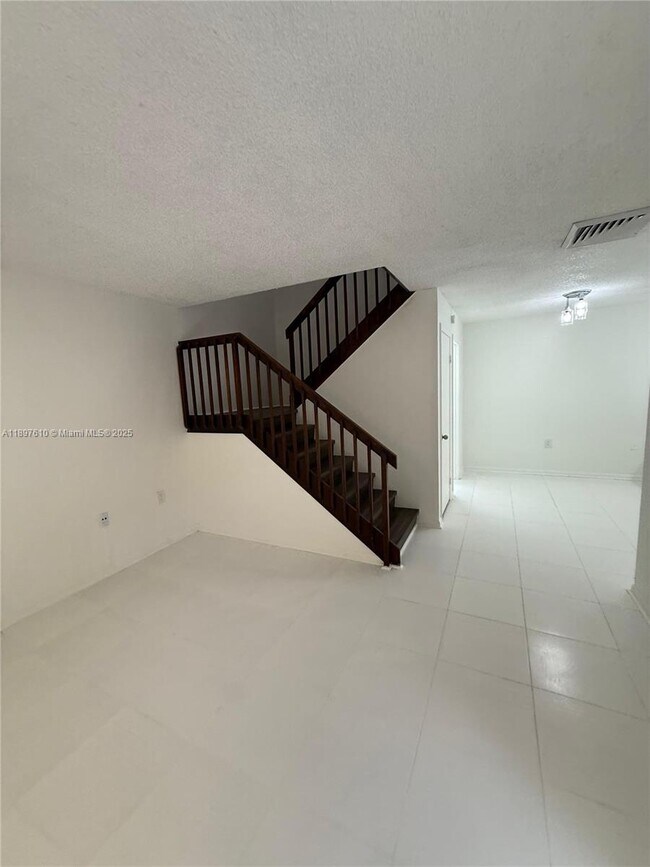 738 Mill Valley Pl in West Palm Beach, FL - Building Photo - Building Photo