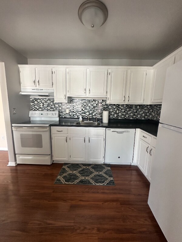 602 Sunset Ln in St. Clair Shores, MI - Building Photo - Building Photo