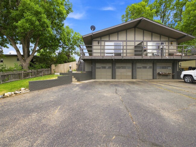 property at 1428 W 25th St