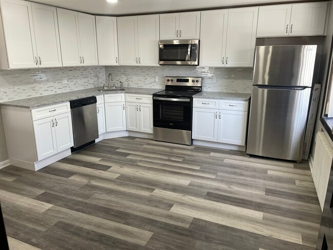 24 Don Bosco Ave, Unit Unit #2, Unit Unit #2