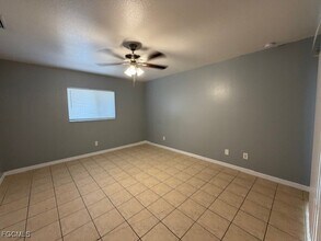 4533 26th St SW in Lehigh Acres, FL - Building Photo - Building Photo