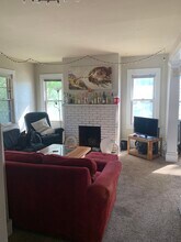 816 University Ave SE in Minneapolis, MN - Building Photo - Building Photo