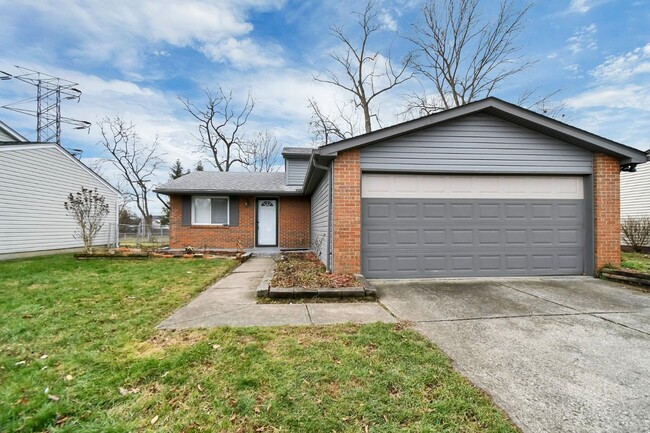 property at 2923 Chimney Point Dr
