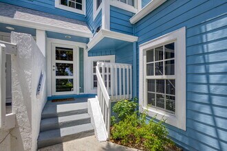 1106 Ocean Dunes Cir in Jupiter, FL - Building Photo - Building Photo