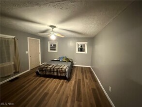 371 Beth St in Akron, OH - Building Photo - Building Photo