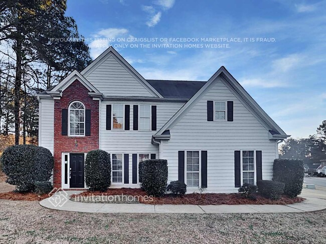 property at 4622 Insdale Dr NW