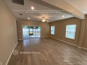 11352 Oyster Creek Rd in Jacksonville, FL - Building Photo - Building Photo