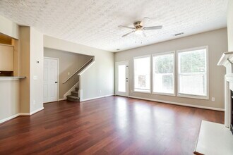 237 Winterbury Dr in Canton, GA - Building Photo - Building Photo