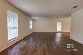 7269 Charbon Dr in Fairhope, AL - Building Photo - Building Photo