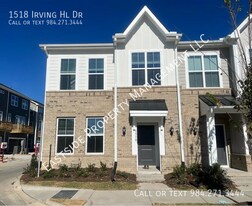 1518 Irving Hl Dr in Knightdale, NC - Building Photo