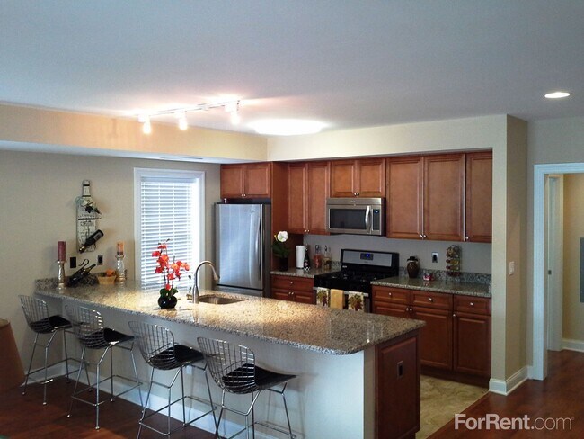 106 Terrace in Rochelle Park, NJ - Building Photo - Building Photo