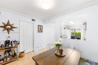 7760 NW 22nd St in Hollywood, FL - Building Photo - Building Photo